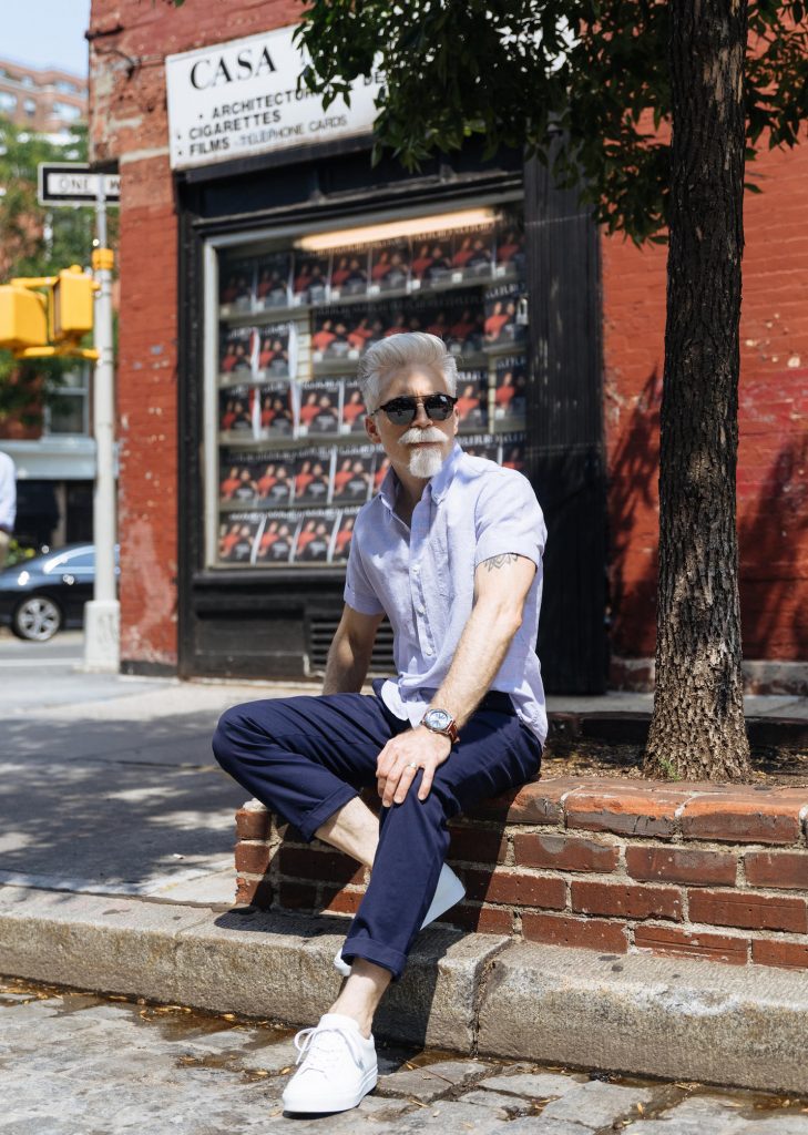 Short sleeve button up and chinos 3