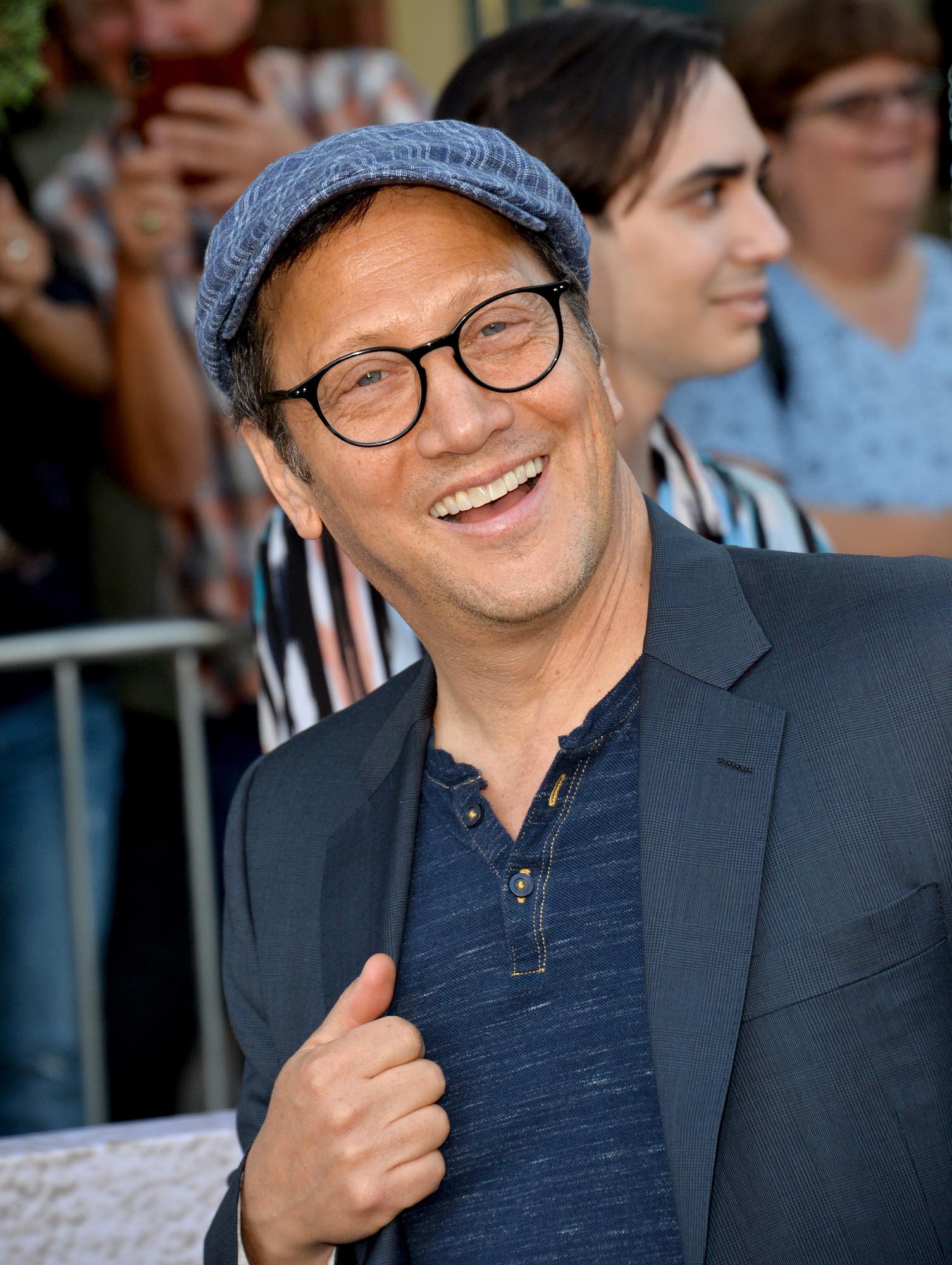 Rob Schneider Height - 5’3”