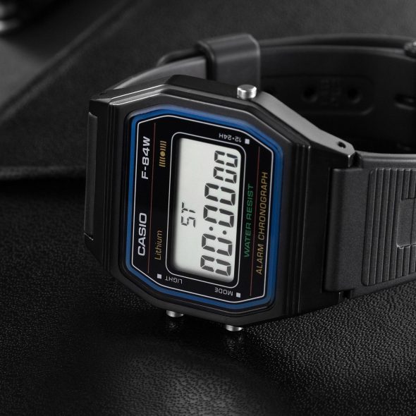 Casio F84W