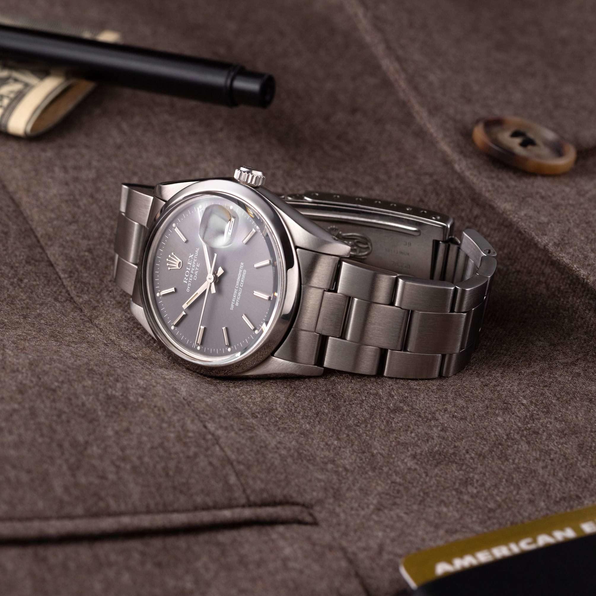 Rolex Oyster Perpetual Date 15000 grey dial - The Modest Man