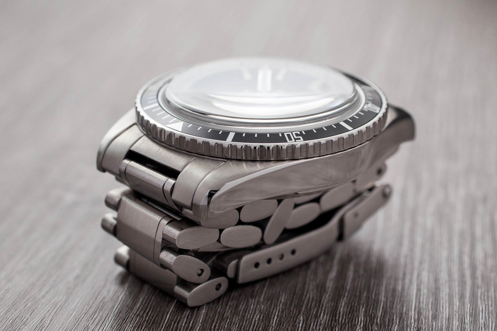 Maen Hudson Automatic 38mm folded