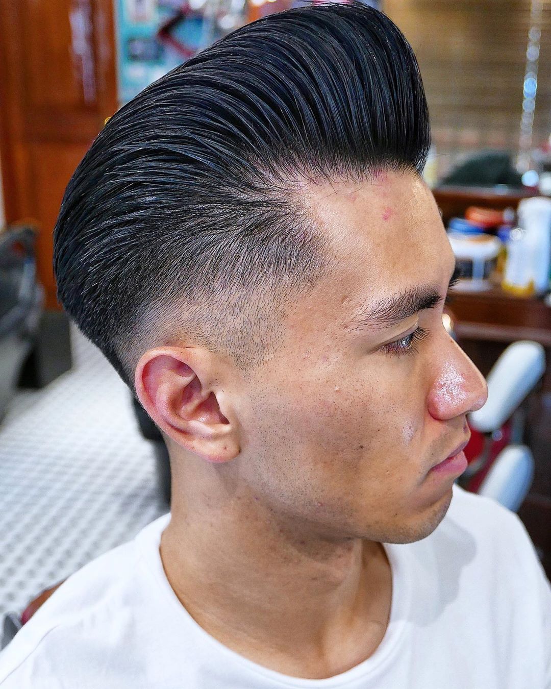 Dense Pompadour