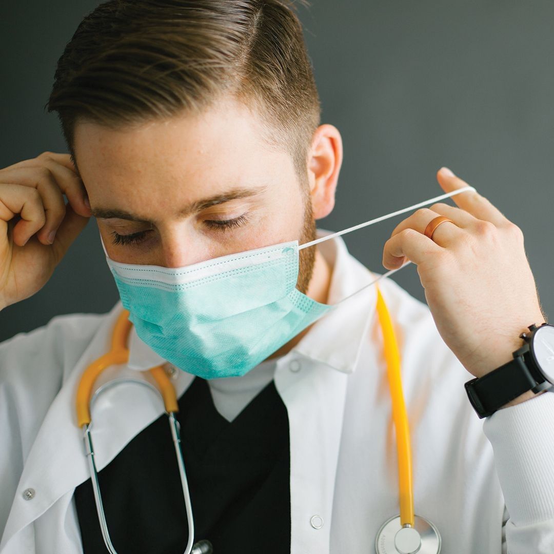 Doctor wearing Enso ring