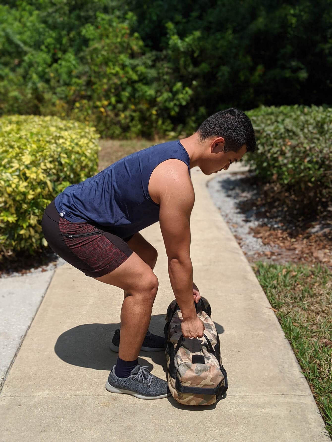 Sandbag lunges