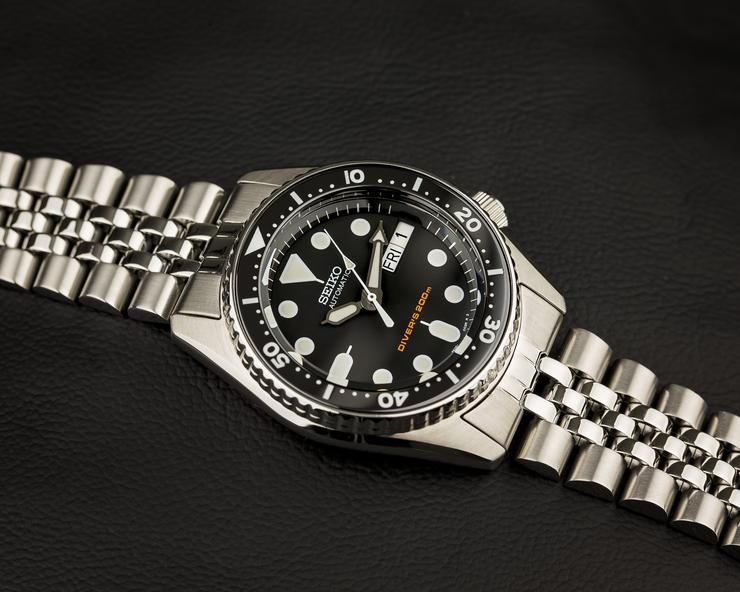 An SKX with a coin edge bezel