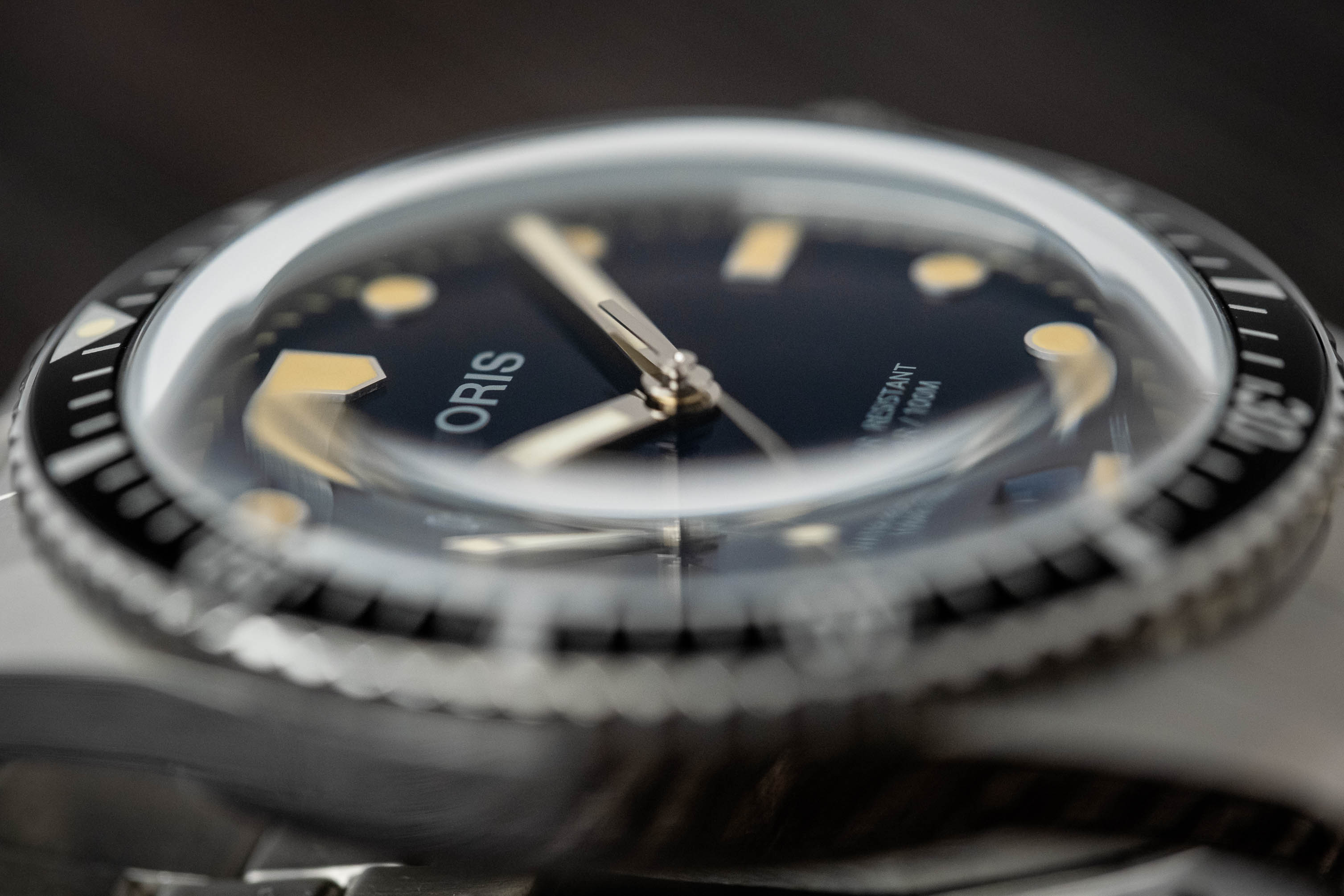 Oris Divers Sixty-Five Crystal close up