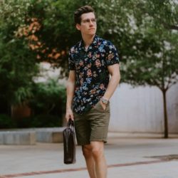 How to wear floral prints featured image