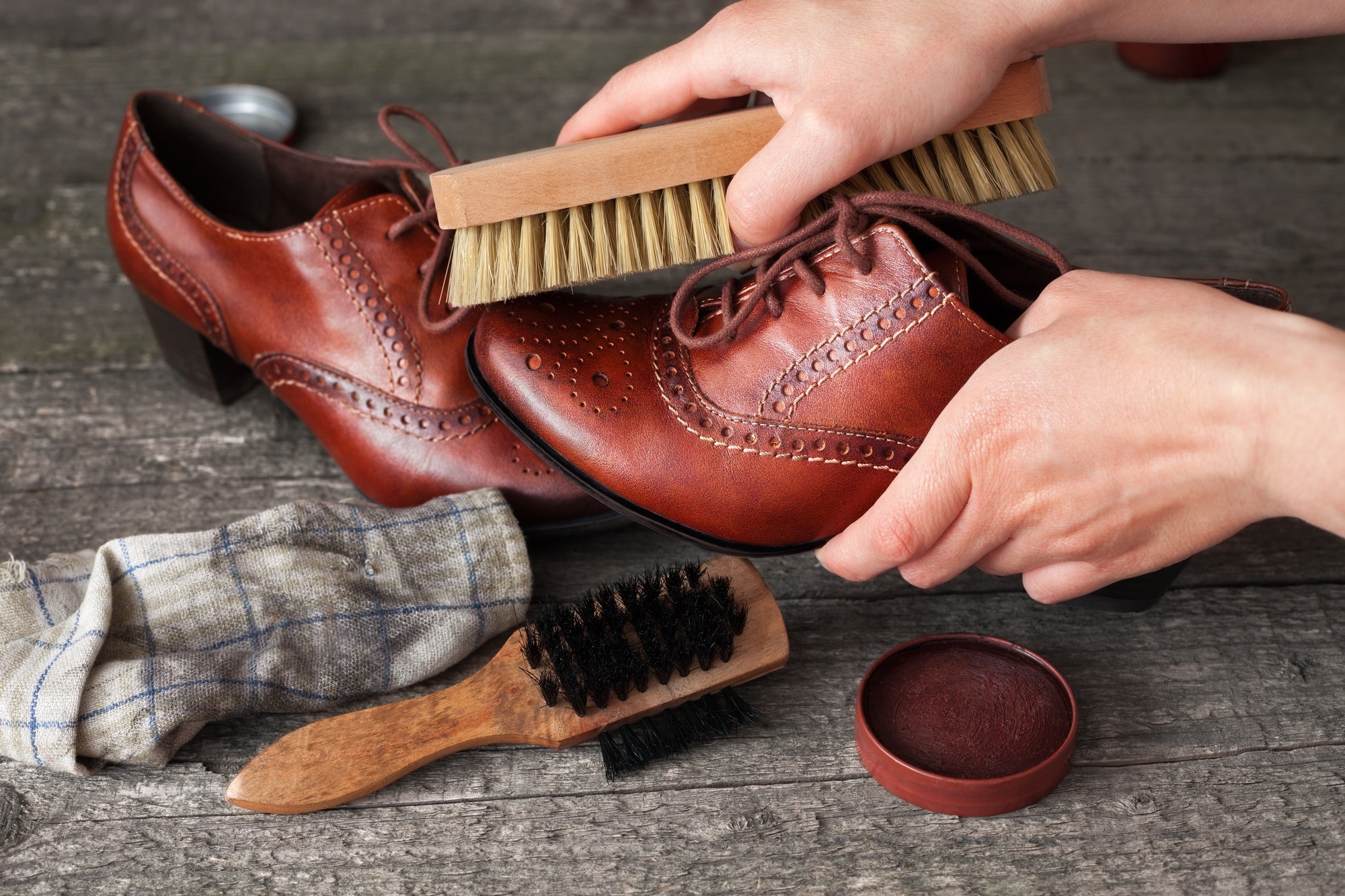 Brushing shoes