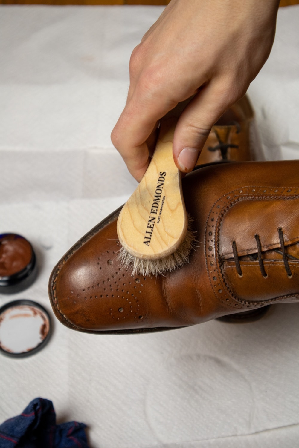 How To Shine Shoes